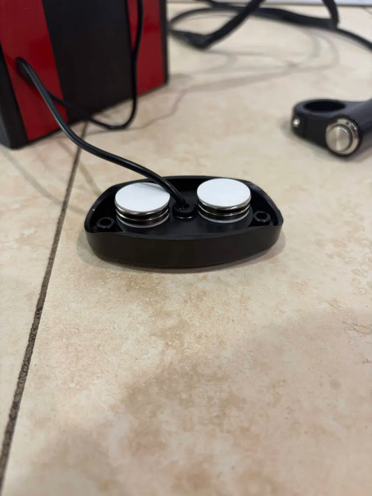EMW Battery Powered Rock light
