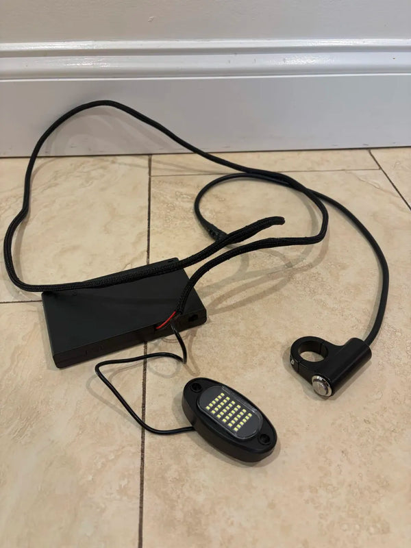 EMW Battery Powered Rock light